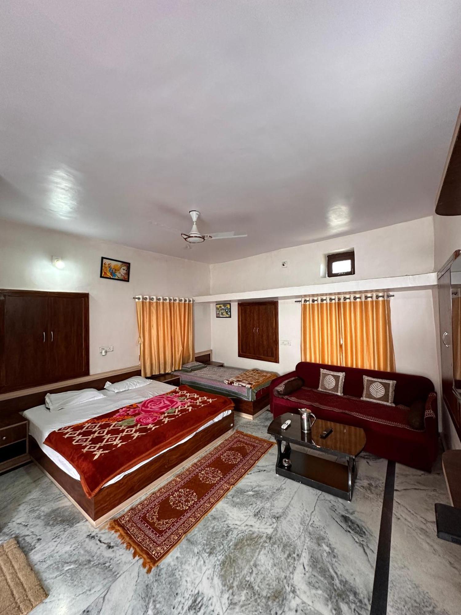 Laxmanji Villas Mount Abu Exterior photo